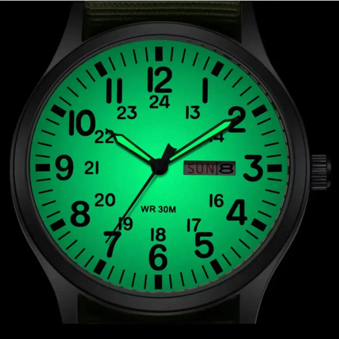 Military Field Watch 41 — Built for Real-World Adventure