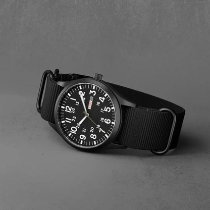 Military Field Watch 41 — Built for Real-World Adventure